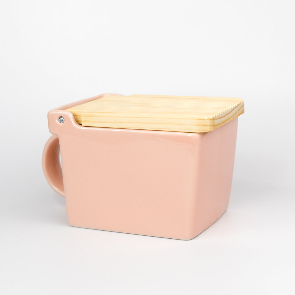 Zero Japan Salt Box in Pink