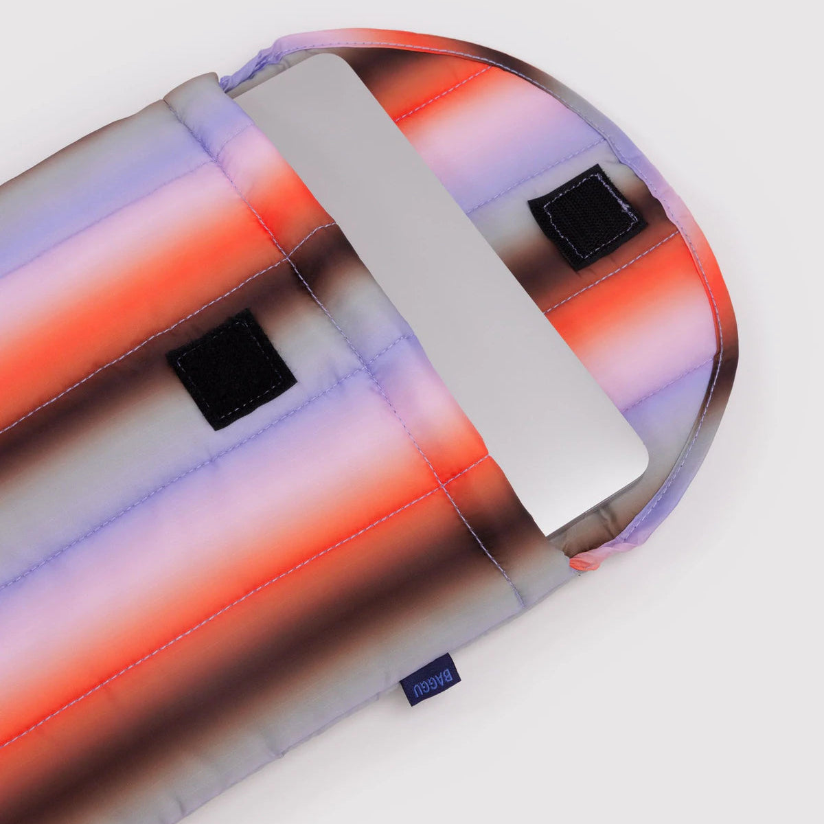 Puffy Laptop Sleeve 13"/14" - Gradient Stripe Poppy & Lilac