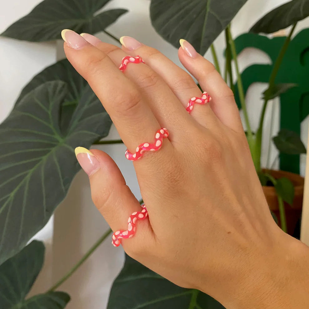 Grapefruit Single Wave Ring
