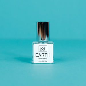 Blends Collection - Earth, Perfume Oil Roll-On by Kelly + Jones
