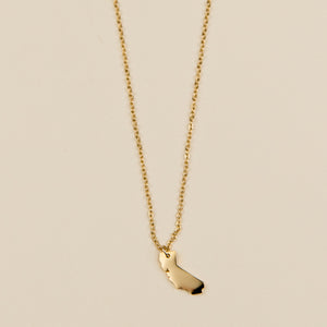 Maive California State Necklace 18" gold
