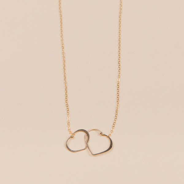 2 Hearts Necklace - Gold
