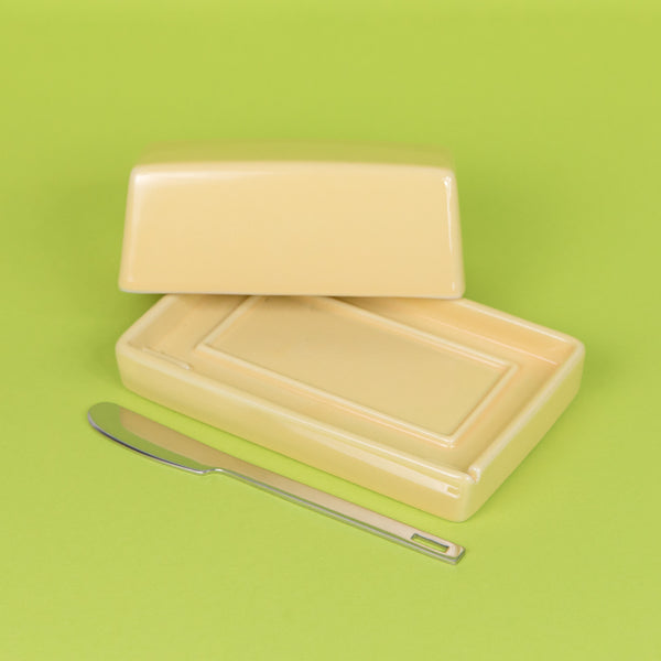 Butter Dish with Stainless Steel Knife - Banana