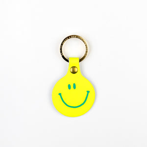 Feeling Lush Smilie Face Key Fob - Neon Yellow