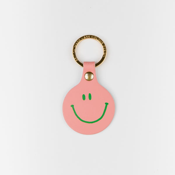 Feeling Lush Smilie Face Key Fob - Pale Pink