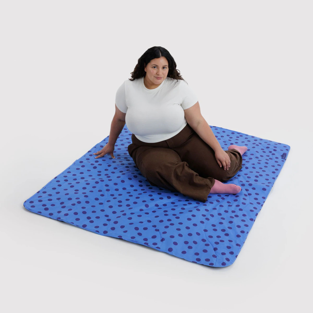 Puffy Picnic Blanket - Blue Polka Dot