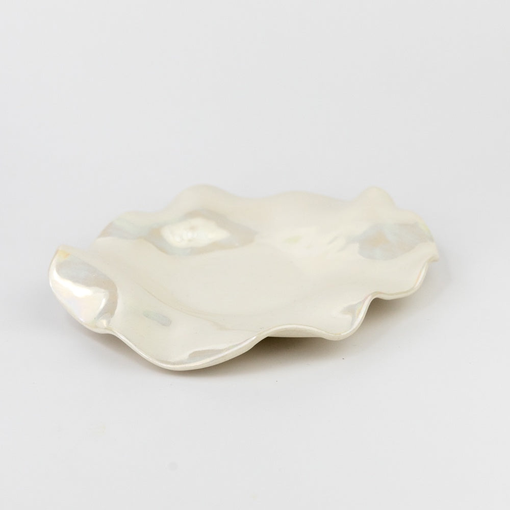 Oyster Tray Medium - Pearl