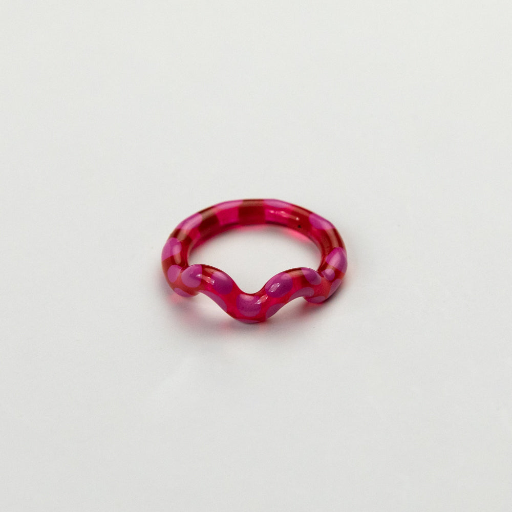 Raspberry Single Wave Ring