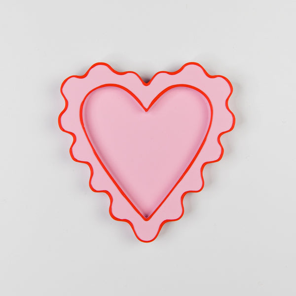 Wiggly Heart Tray