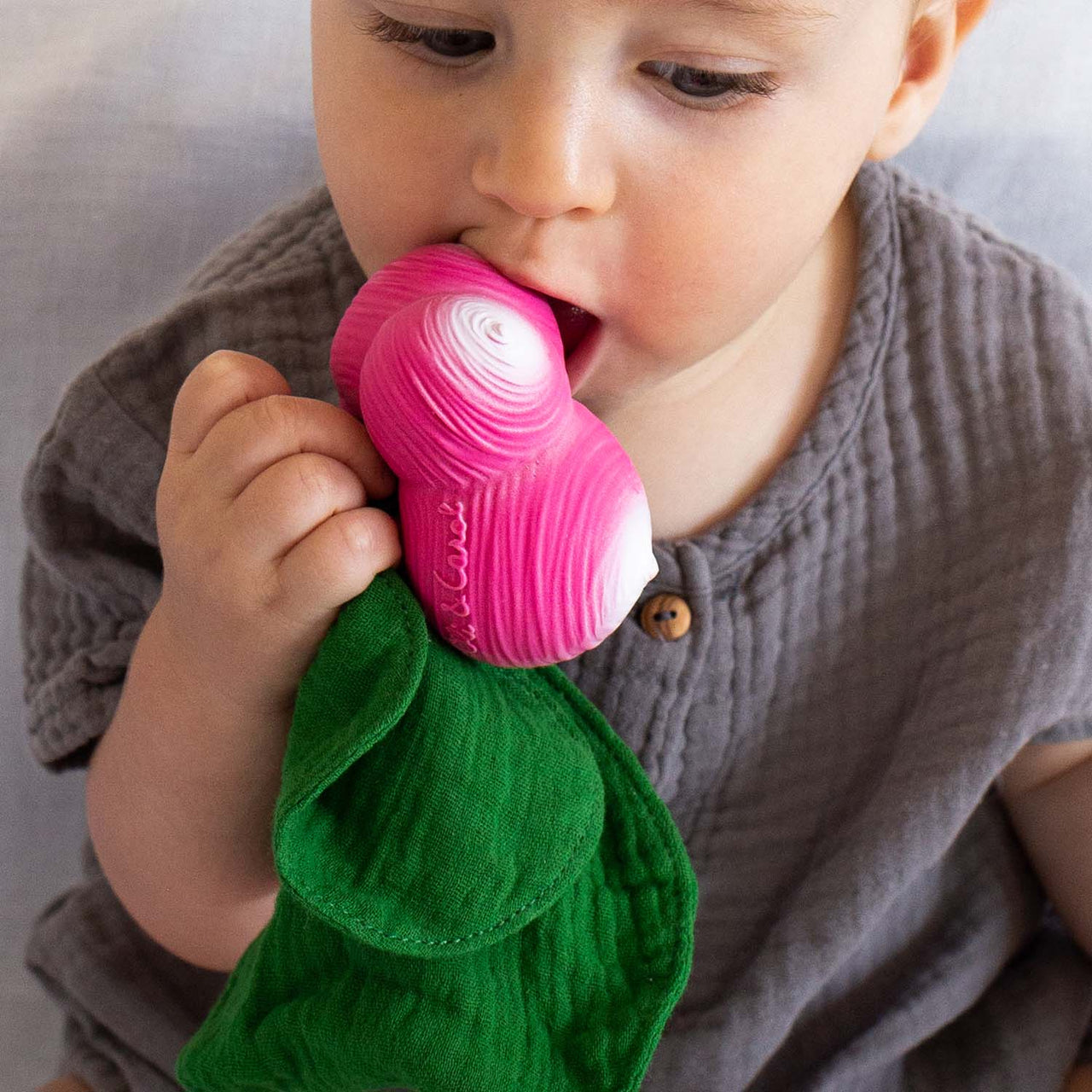 Ramona the Radish Mini Doudou Teether