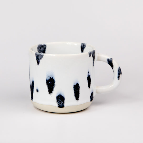 Chug Mug - Spot by Studio Arhoj