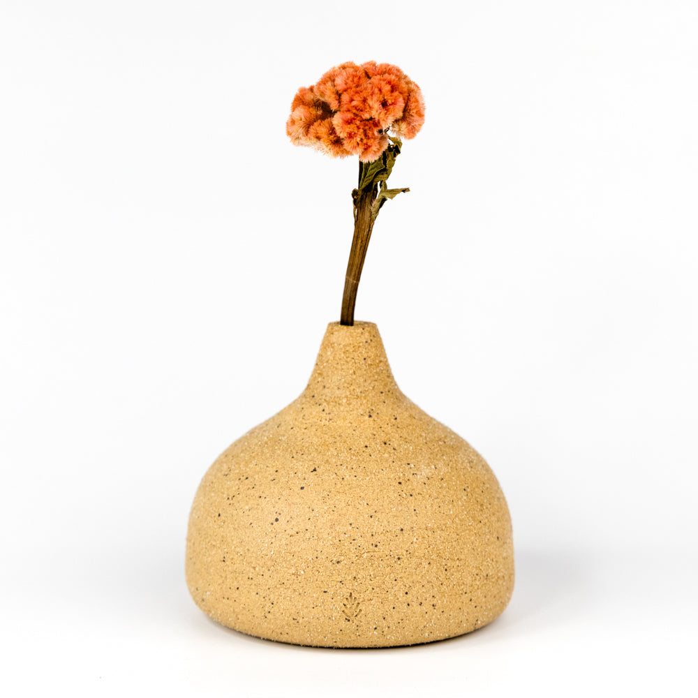 Studio Kabān Bud Vase in Clay