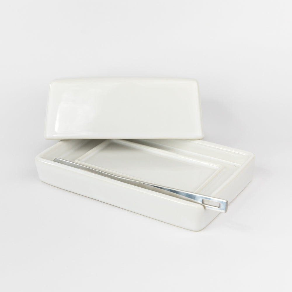 Butter Dish with Stainless Steel Knife - White