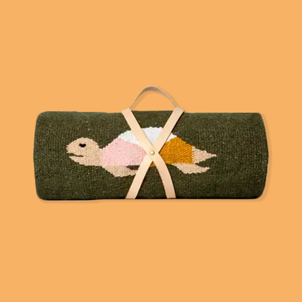 Tortuga Verde Blanket with Leather Strap